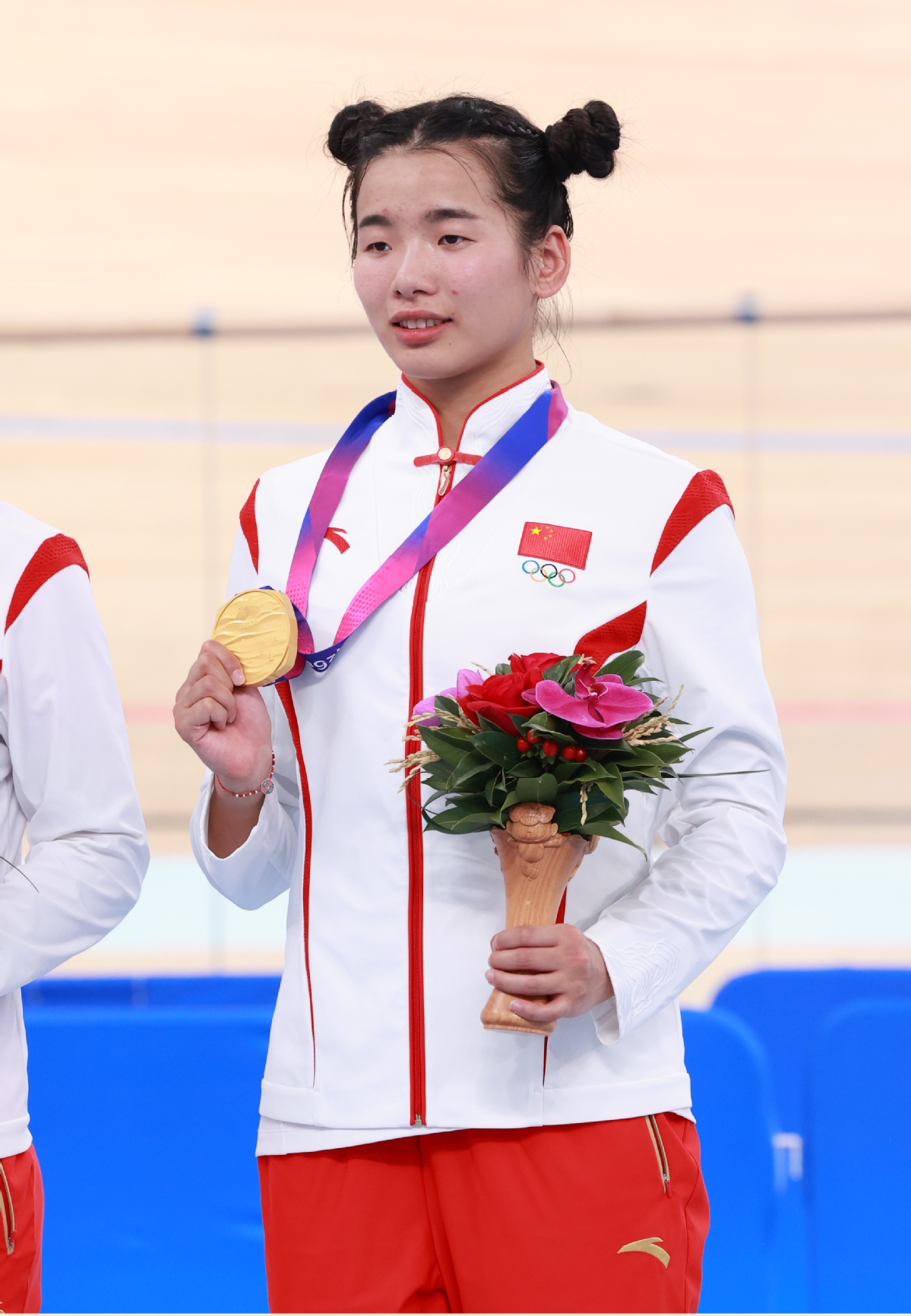 包含出色表现,运动员赛场夺冠!的词条 包含出色表现,运动员赛场夺冠!的词条