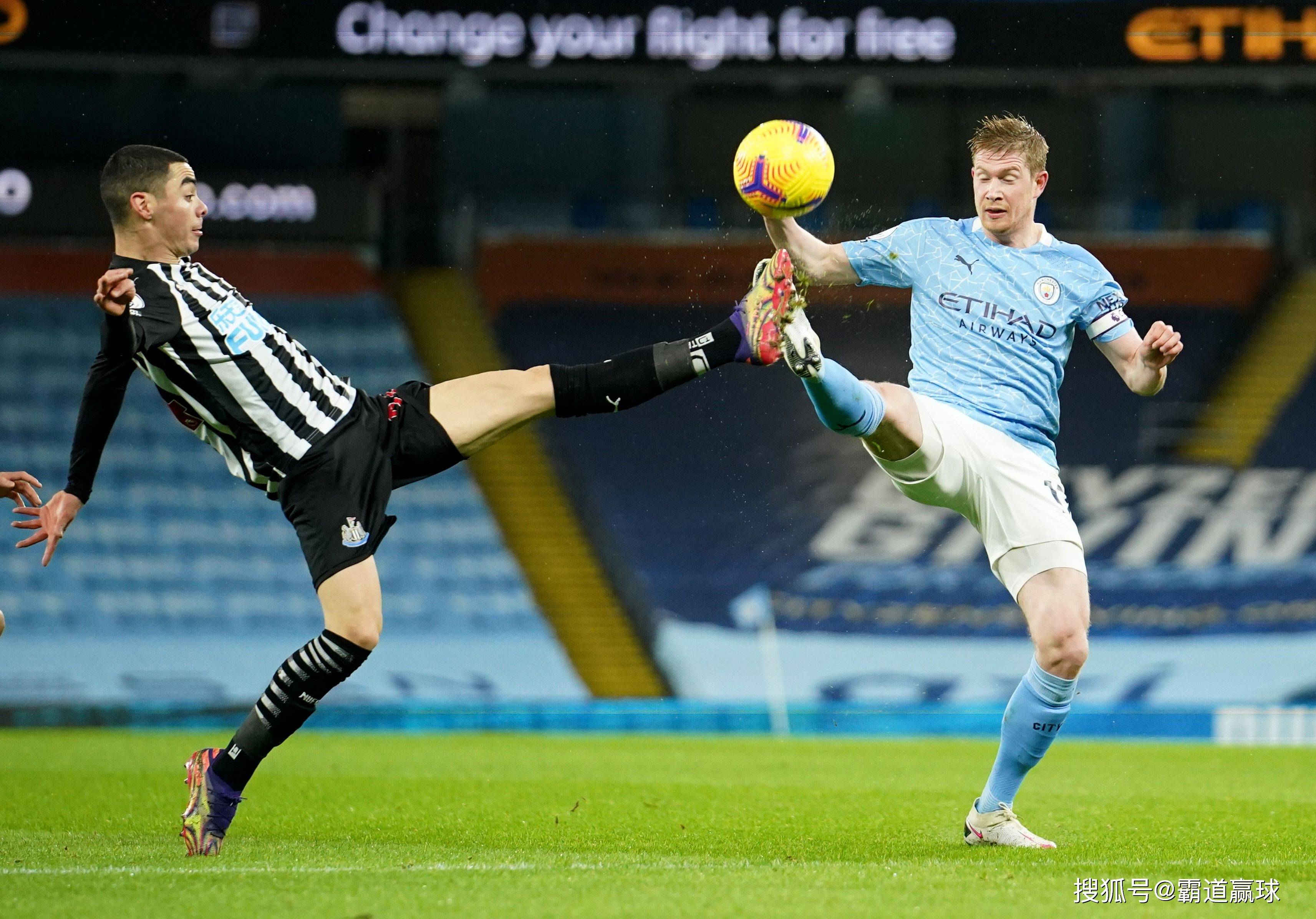关于看!曼城足球俱乐部的最新训练影片曝光!的信息 关于看!曼城足球俱乐部的最新训练影片曝光!的信息