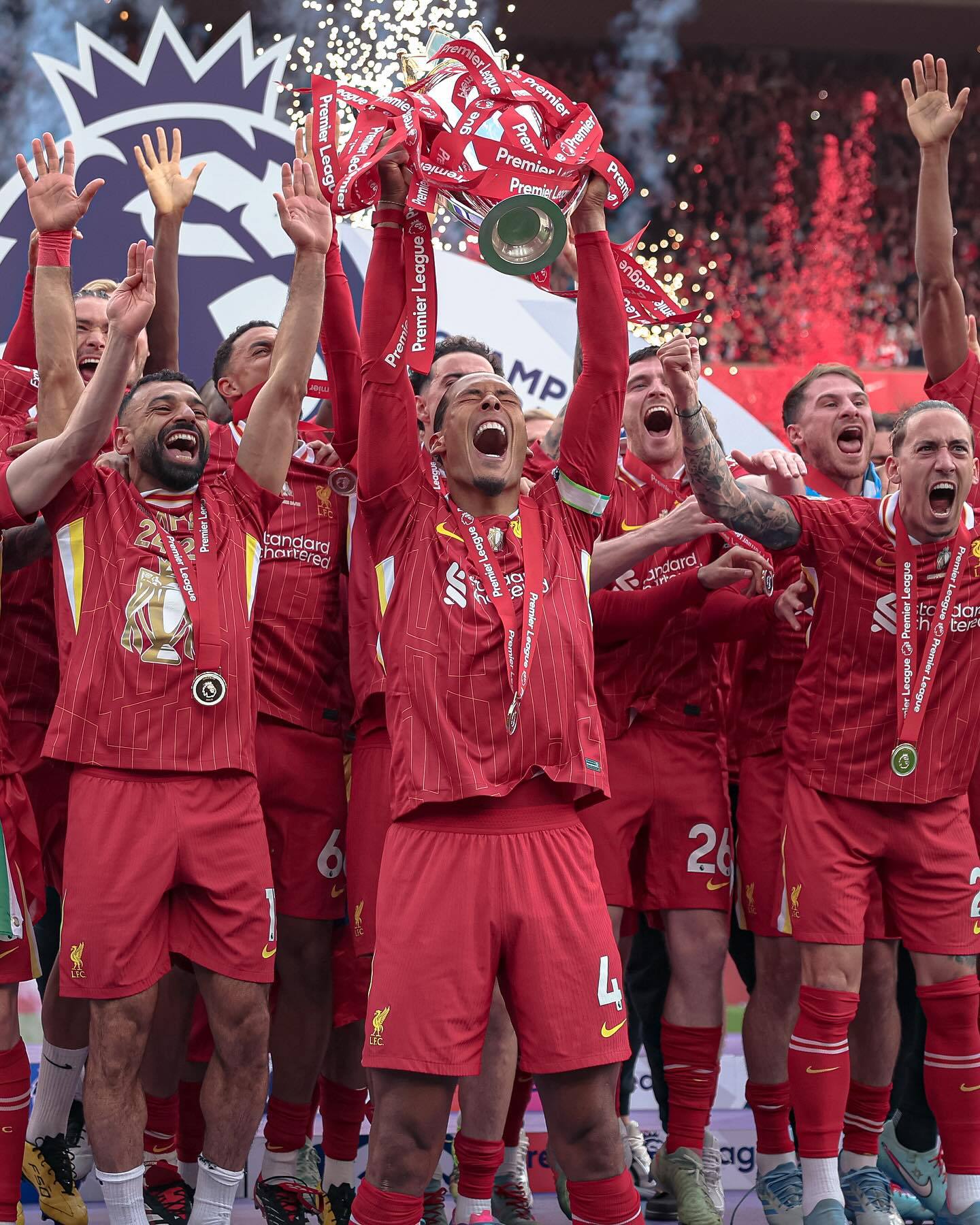 包含曼城横扫利物浦晋级英超半决赛的词条