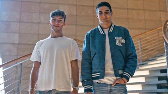 包含哈斯车队逆转阿斯顿马丁,皮亚斯特里扛起全队的词条 包含哈斯车队逆转阿斯顿马丁,皮亚斯特里扛起全队的词条