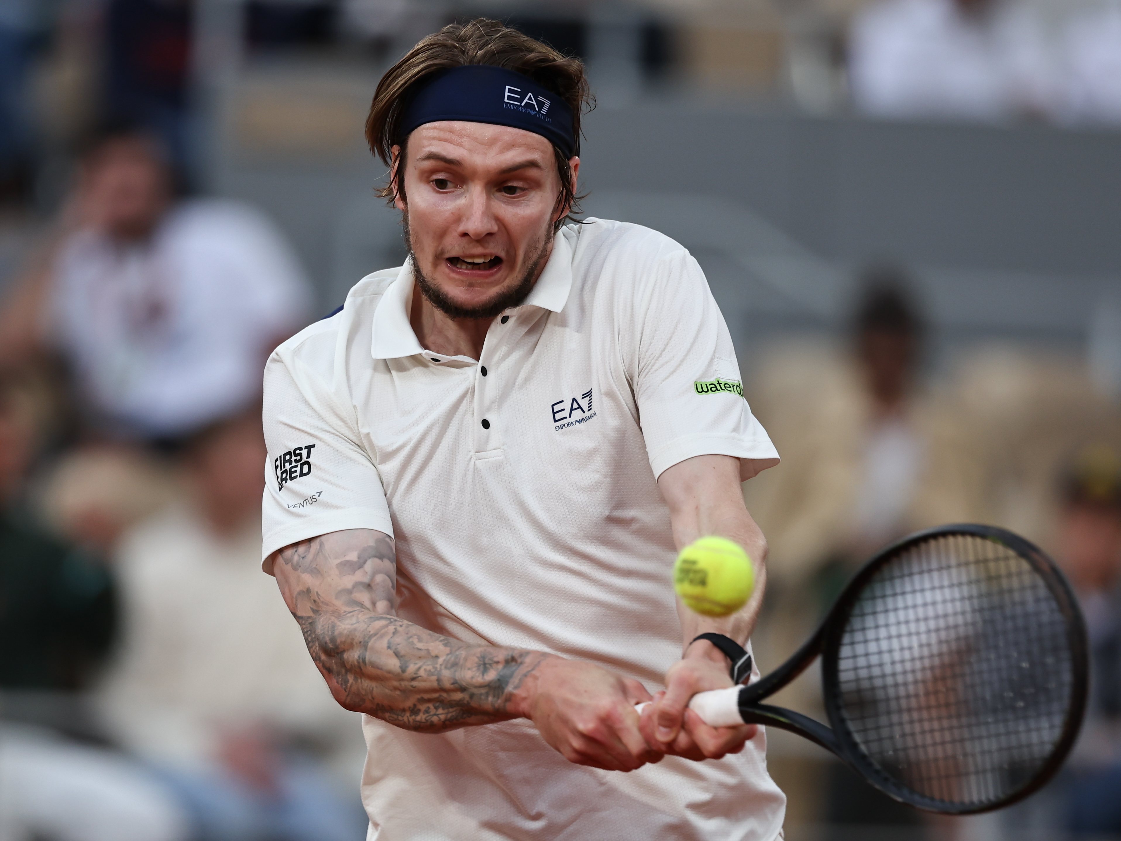 开云体育登录-包含法网逆转澳网，辛纳刷新纪录的词条