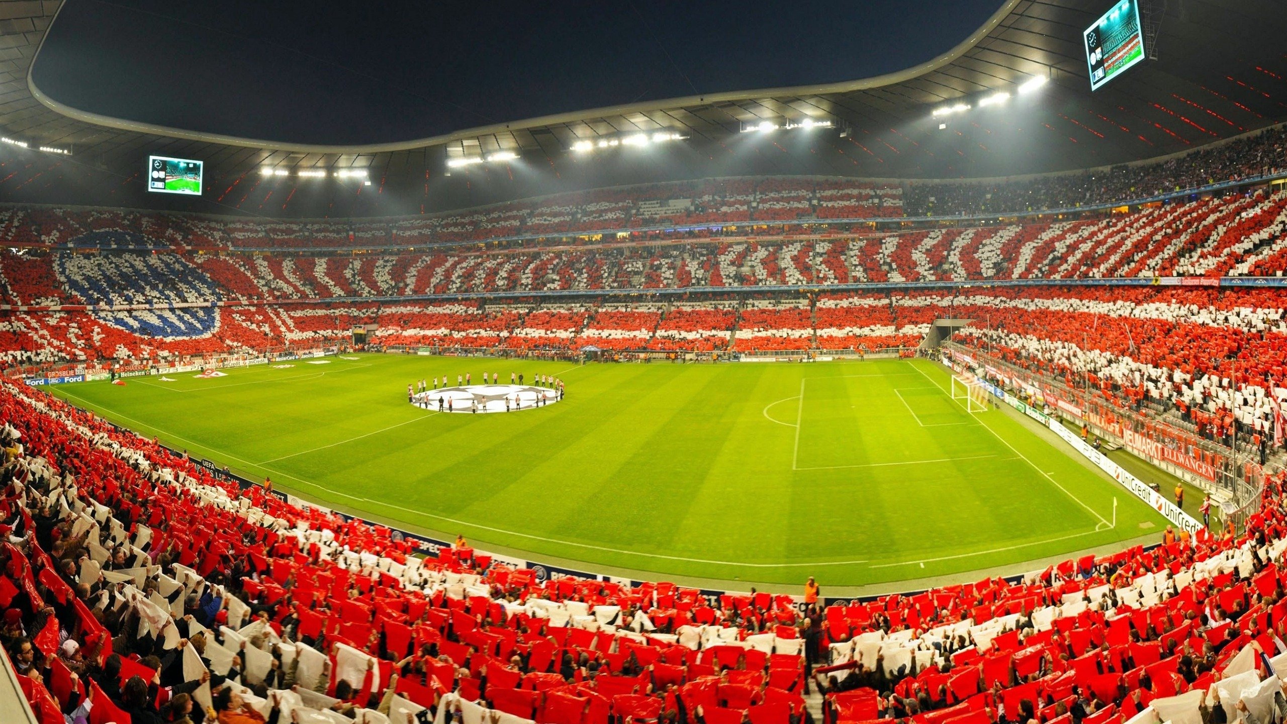 赛道上的心跳瞬间，汉密尔顿关键制胜，索伯车队险胜阿斯顿马丁